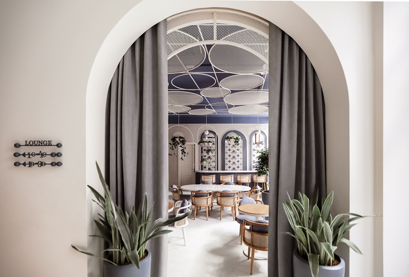 Ecole St. Pierre Hotel 