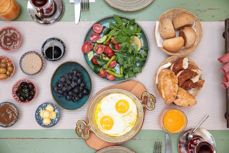 Cihangir’de saklı bir bahçe: Rose Marine