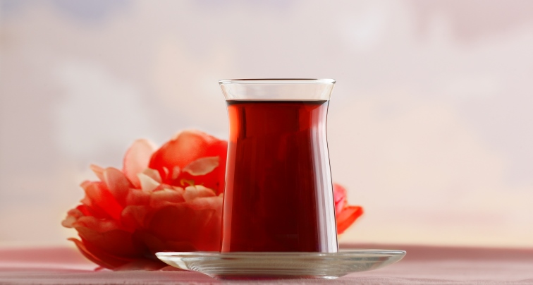 LAV Vera ile çay keyfi