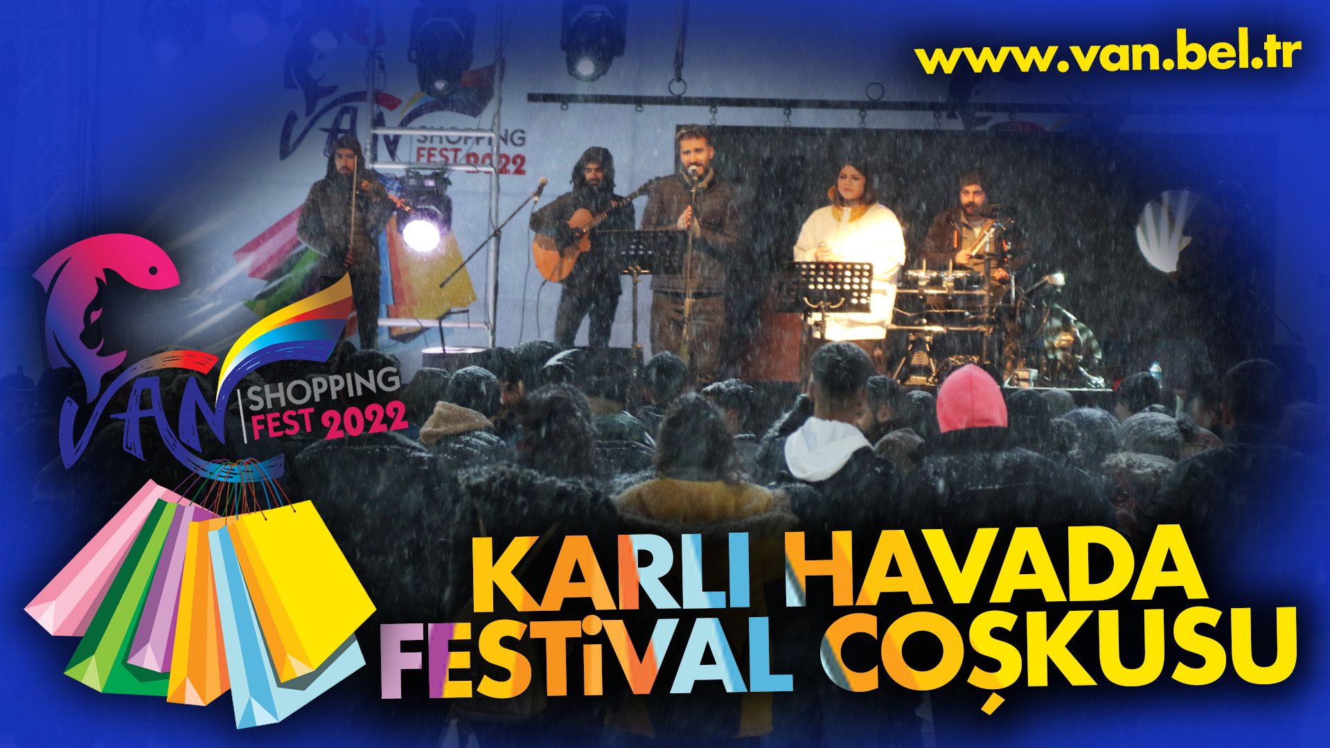 Van’da kar altında festival