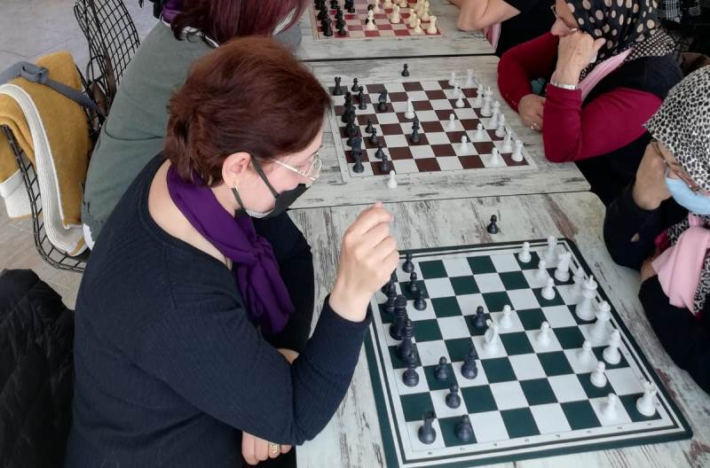 Sosyal Yaşam Evlerinden Satranç Turnuvası