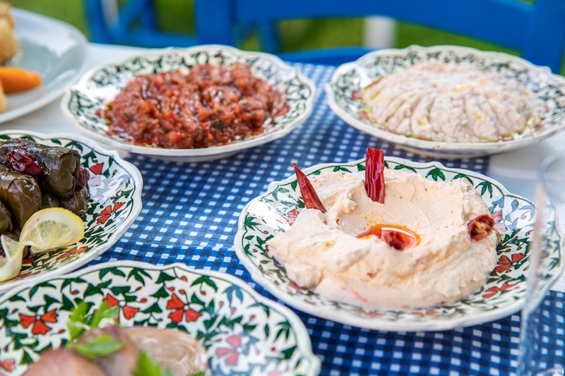 Keyifli Ege akşamları Grasidi Gastro Garden’da