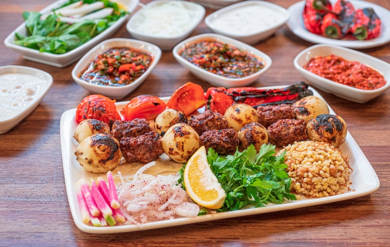 Soğan en lezzetli hali “Soğan Kebabı”