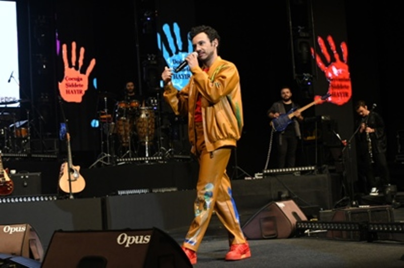 Buray şiddettin her türlüsünü kınadı
