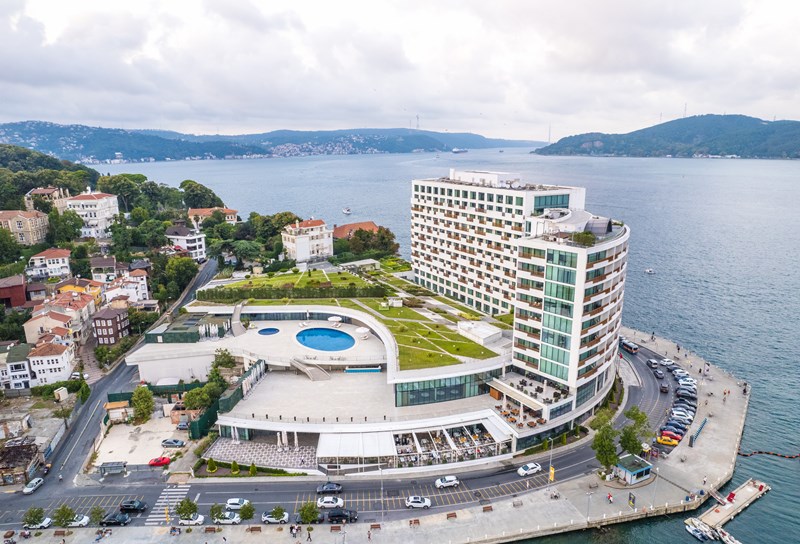Tarabya’da caz eşliğinde brunch