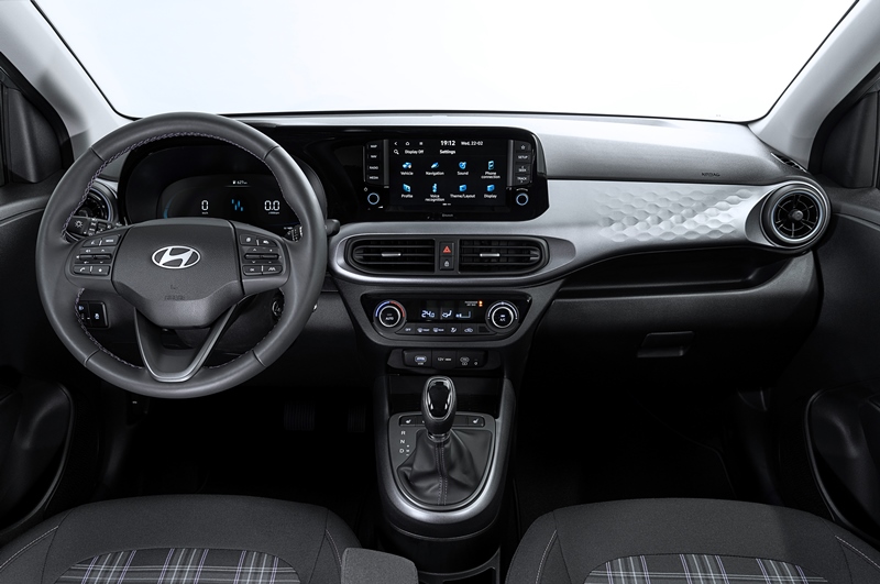 Hyundai i10 modeli makyajlandı