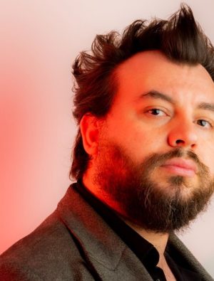 Cihan Mürtezaoğlu “Yanmayana Her Yer Kar”