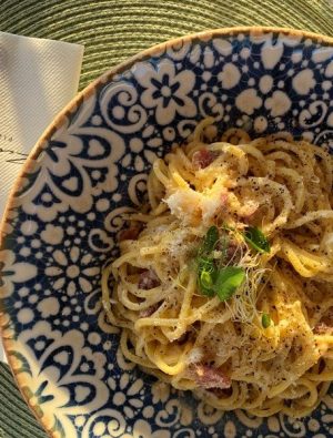 La Zucca Pizza Bar, Caresse Bodrum’da içinde açılıyor