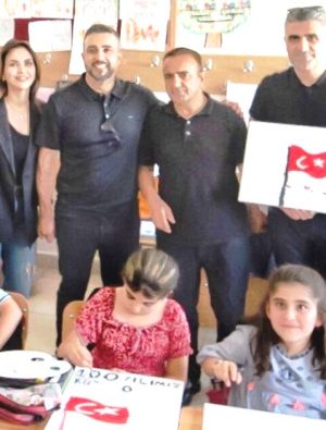 Ünlü Ressam İsmail Acar depremzede çocuklarla buluştu