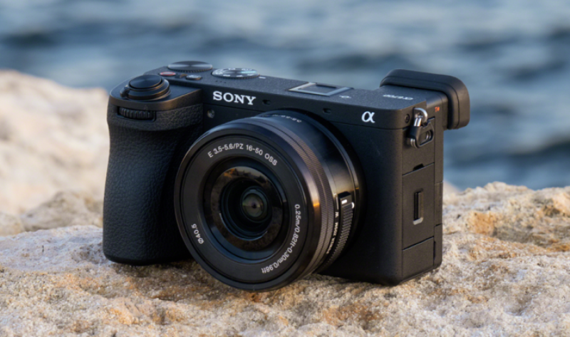 Sony’nin şimdiye kadarki en gelişmiş APS-C kamerası