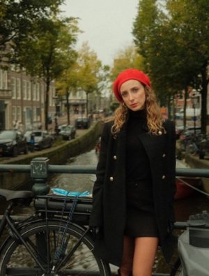 Ceren Gündoğdu “Rehin”