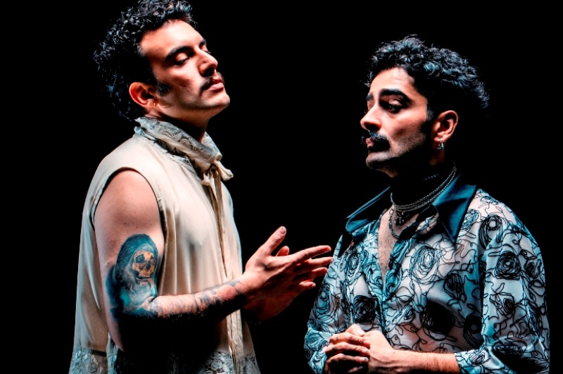 Dolu Kadehi Ters Tut’da turne heyecanı