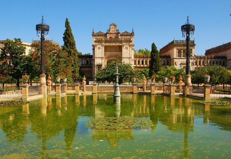 Flamenko ve festivallerin başkenti “Sevilla”