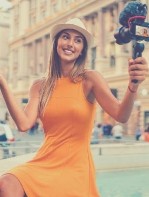 Mutluluk pozları özgüveni de artırıyor, yapay bir imaja da neden olabiliyor!