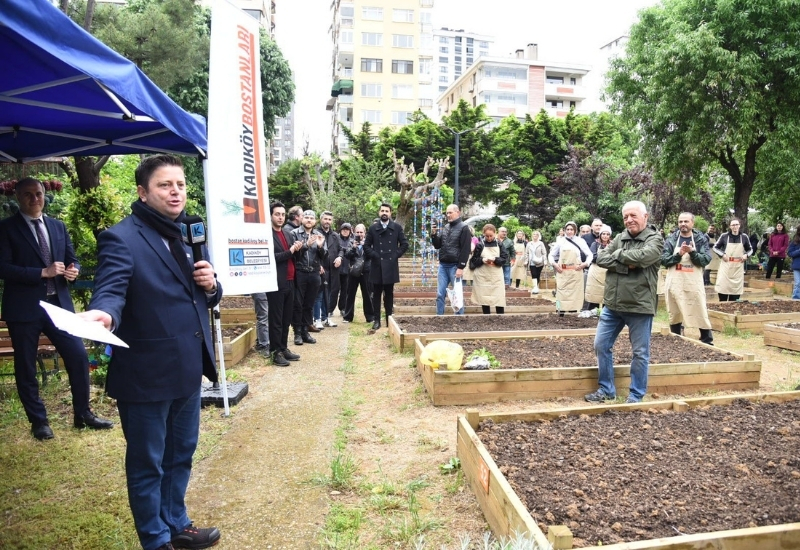 Kadıköy’de bostanla ekilmeye başkandı