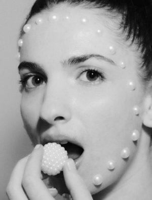 Maya Perest “Cevizler”