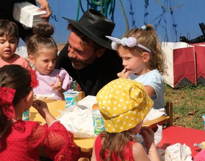 Gürkan şef miniklere sürpriz yaptı