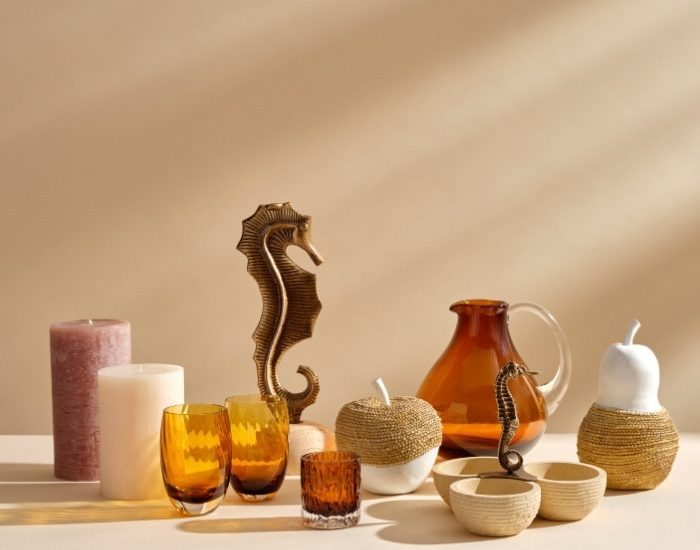 Masalarda sonbahar tonları