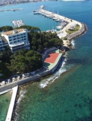 Ünlü Kısmet Otel'in yerine otel yapılıyor