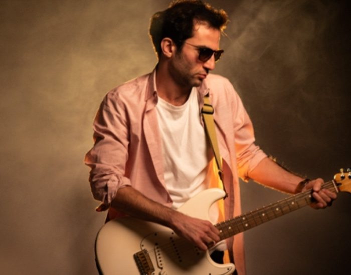 Fatih Kesimal “Hala Bekliyor Musun Feridun?”