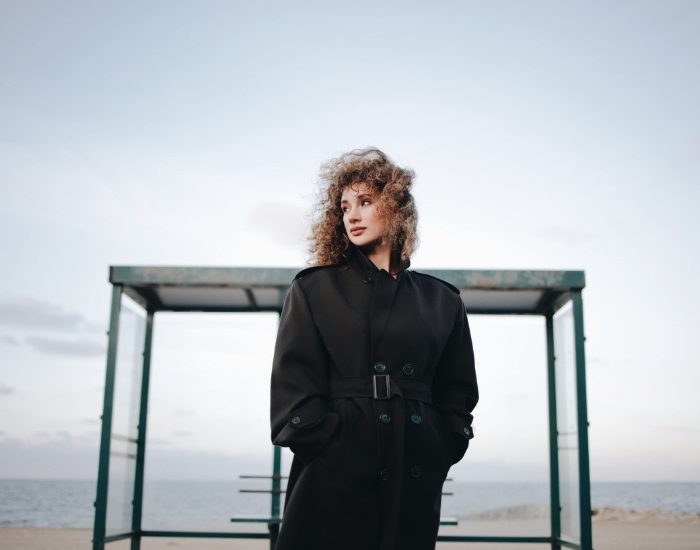 Mela Bedel “Ben Değilim”