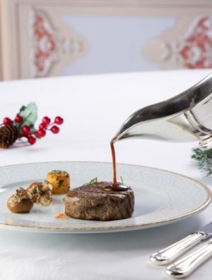 Yılbaşı coşkusu Çırağan Palace Kempinski İstanbul’da başladı