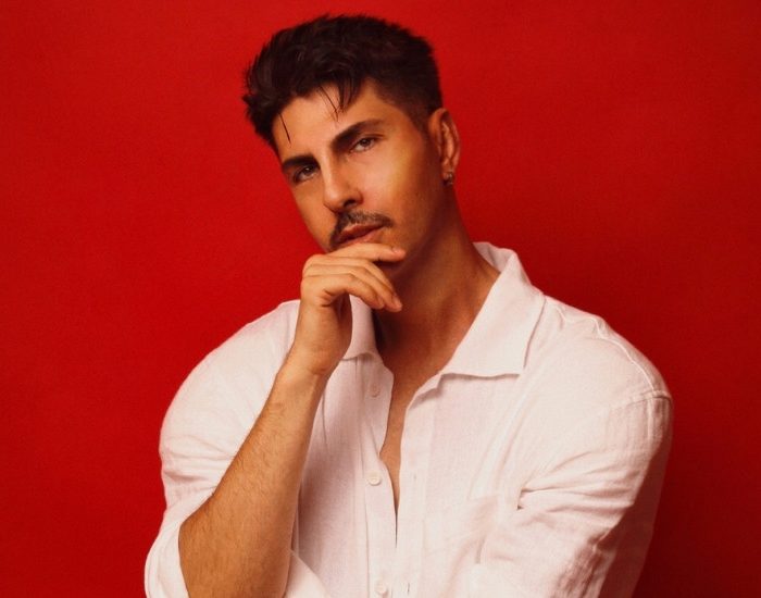 Gökhan Kunt “Kolay Değil”