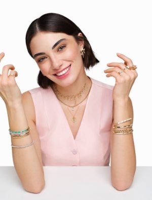 Atasay kalplere dokunacak