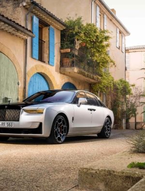 2024 yılında 5.712 Rolls-Royce satıldı