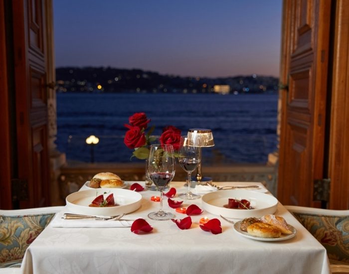 Çırağan Palace Kempinski’den bol alternatifli Sevgililer Günü