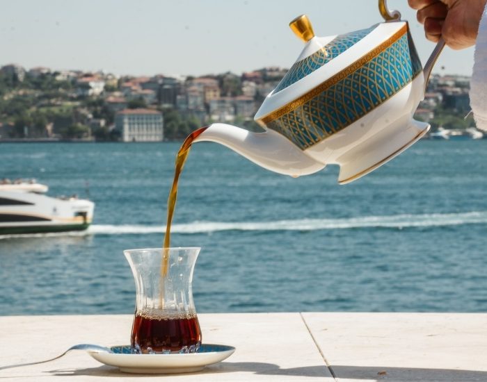 Four Seasons Hotel Bosphorus’da lezzetli saatler