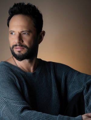 Özgün “Sen Ağlama”