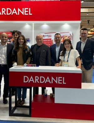 Dardanel’e Barselona’da büyük ilgi