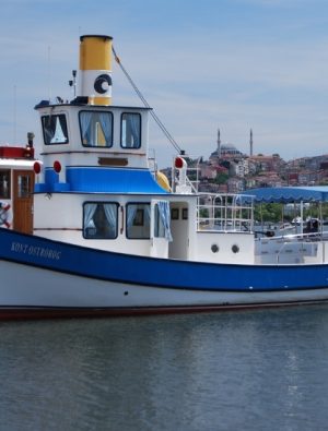 Kont Ostrorog ile Haliç tekne turları başladı