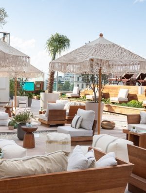 The Roof’da teras keyfi başlıyor