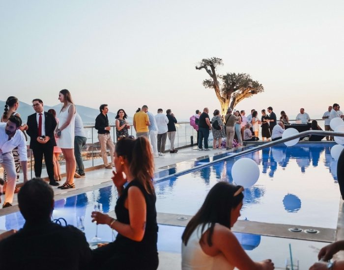 İzmir Marriott yaza merhaba partisi ile sezonu başlattı