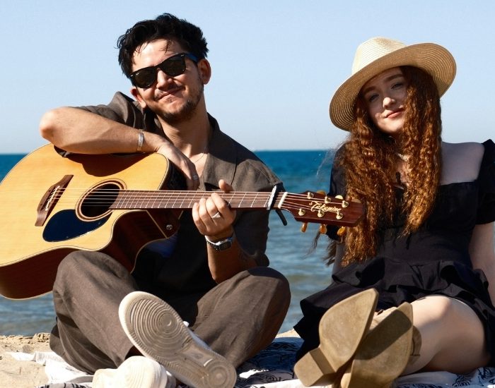 Işıl Ayman, Batuhan Kordel “Kollarını Bana Sar”