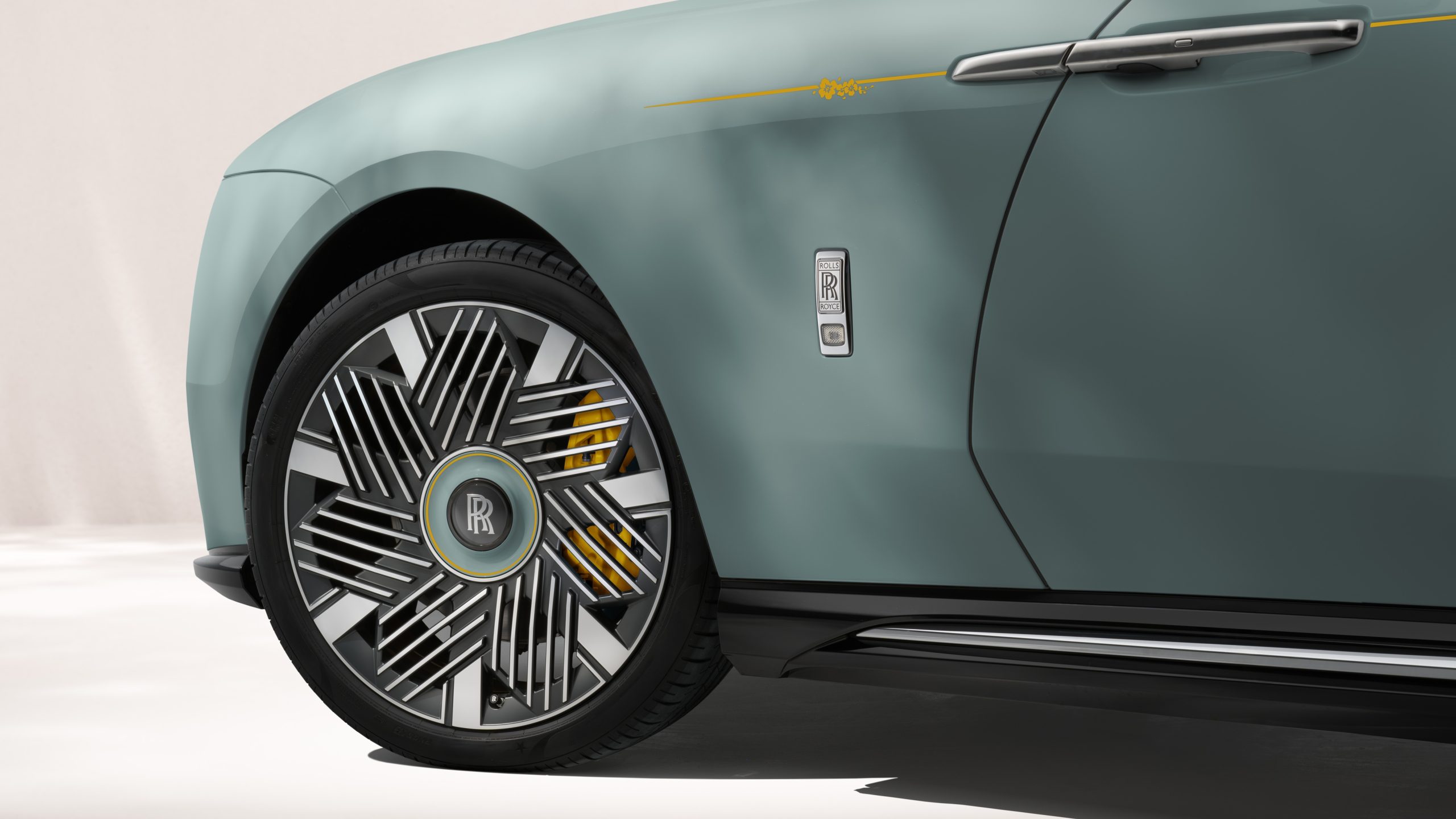 Rolls-Royce, Spectre Inspired by Primavera