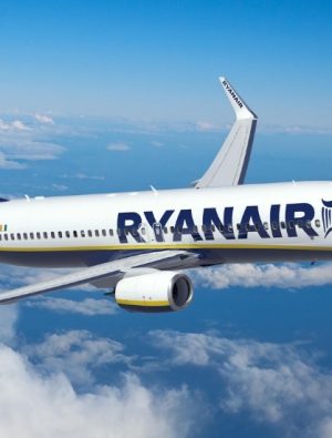 Ryanair, Tiran Havalimanı’nda