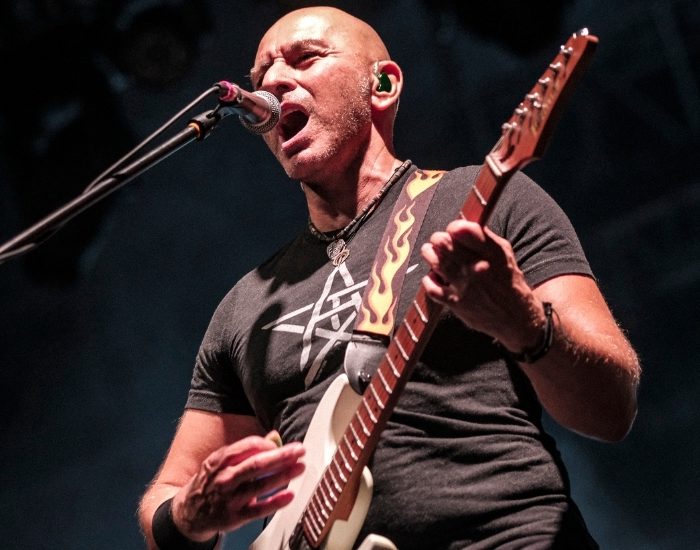 Demir Demirkan “Çok Güzelsin”