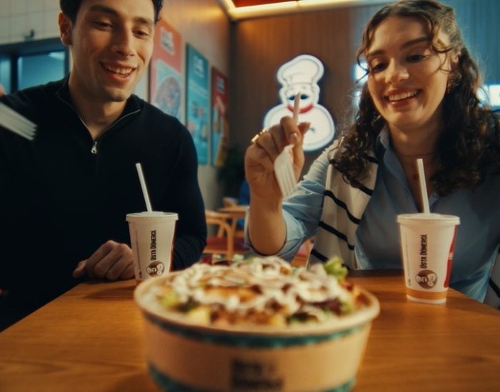 Usta Dönerci “Tanıdık Lezzetin Yenisi”