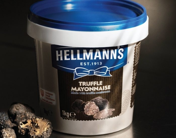 Hellmann’s Trüflü Mayonez, şimdi kova formatıyla profesyonel mutfaklarda!