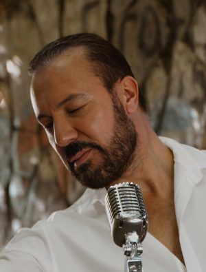 Çağdaş Suseven “Sana Sarılmadan Ölmeyeceğim”