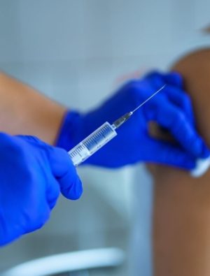 Aşı ile ilgili bu hurafeler sağlığımızı riske atıyor!