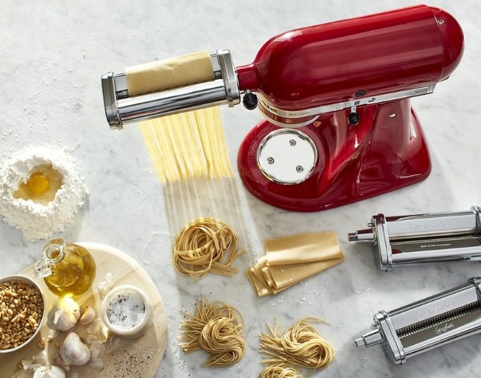 Enplus, ev mutfaklarını taze makarna atölyesine dönüştürüyor