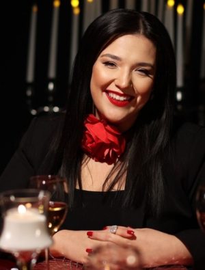 Tuğçe Kandemir’den yılın final şarkısı: “Yalnızlık Korosu”