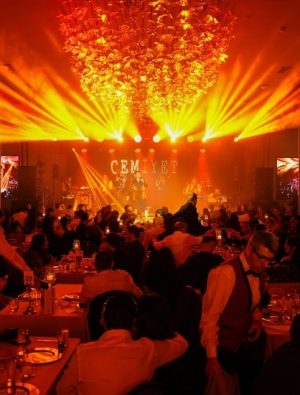Müzik, dans, drama ve gastronomi tek sahne deneyiminde buluştu