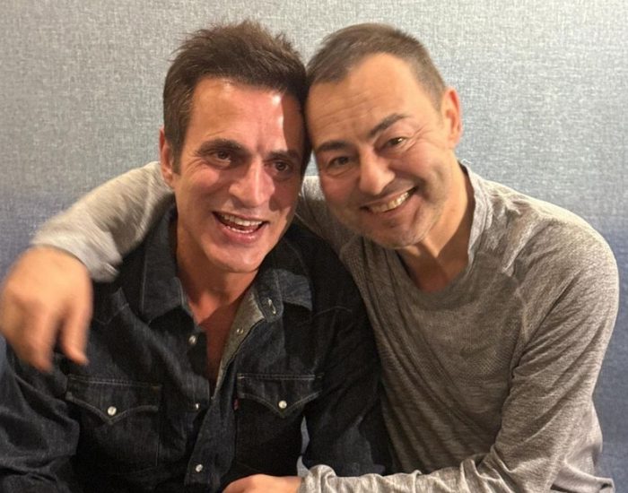 N’apim Tabiatım Böyle: İki Efsane Tek Parçada