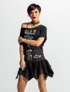 Aydilge’den içsel yolculuk: “Zombi”