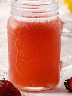 Kışın Ortasında Yaz Ferahlığı: Çilekli Limonata